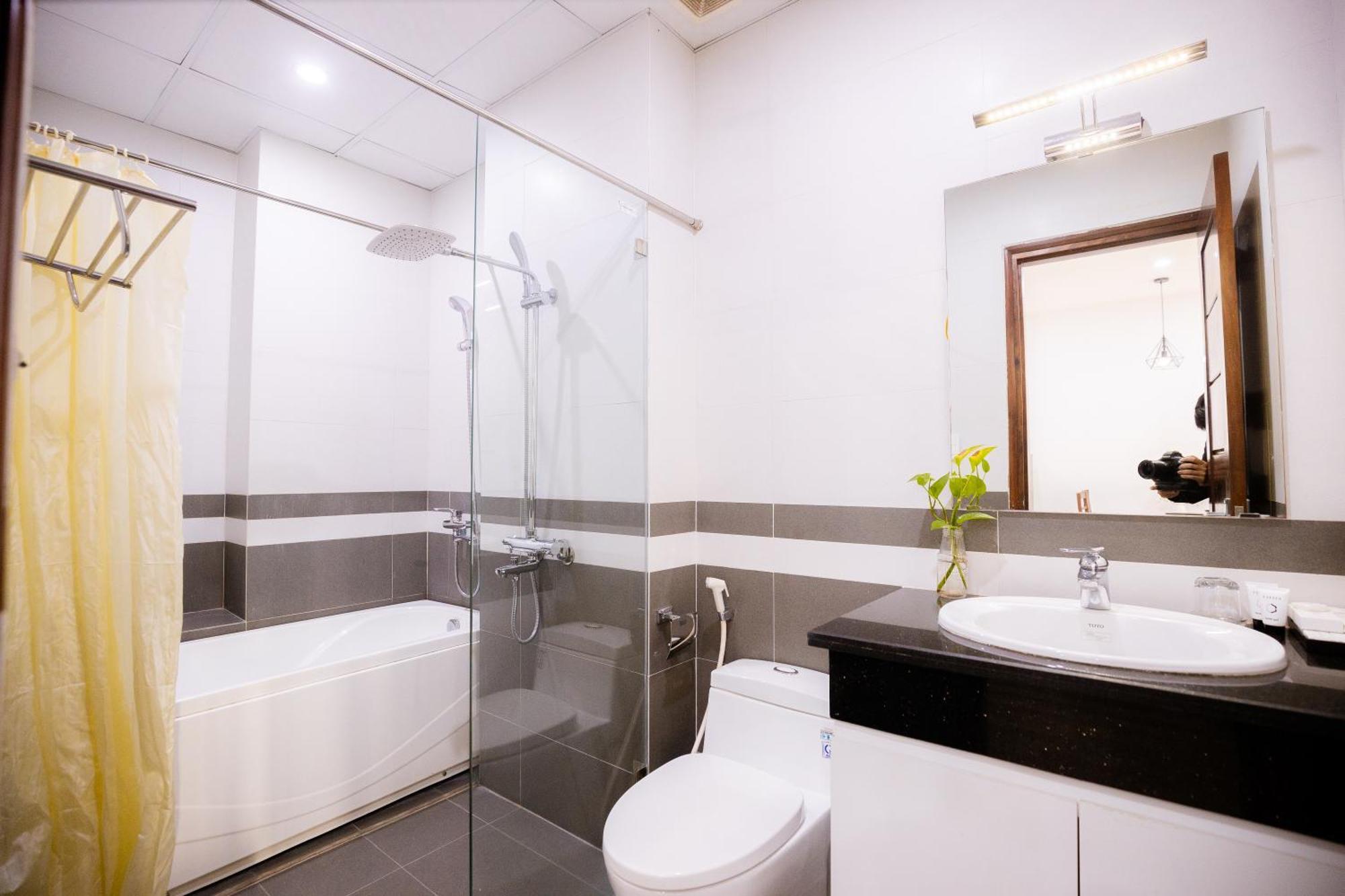 Flesta Lach Tray Serviced Apartment & Hotel Хайфон Экстерьер фото